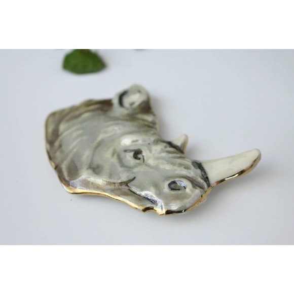 Large Ceramic Rhinoceros Brooch Gold Rimmed Safari African Animal Pin Art Wear - Picture 5 of 6